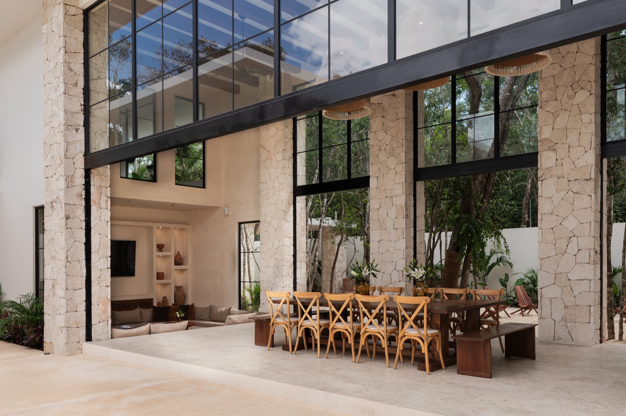 Hacienda Babylon — image 8